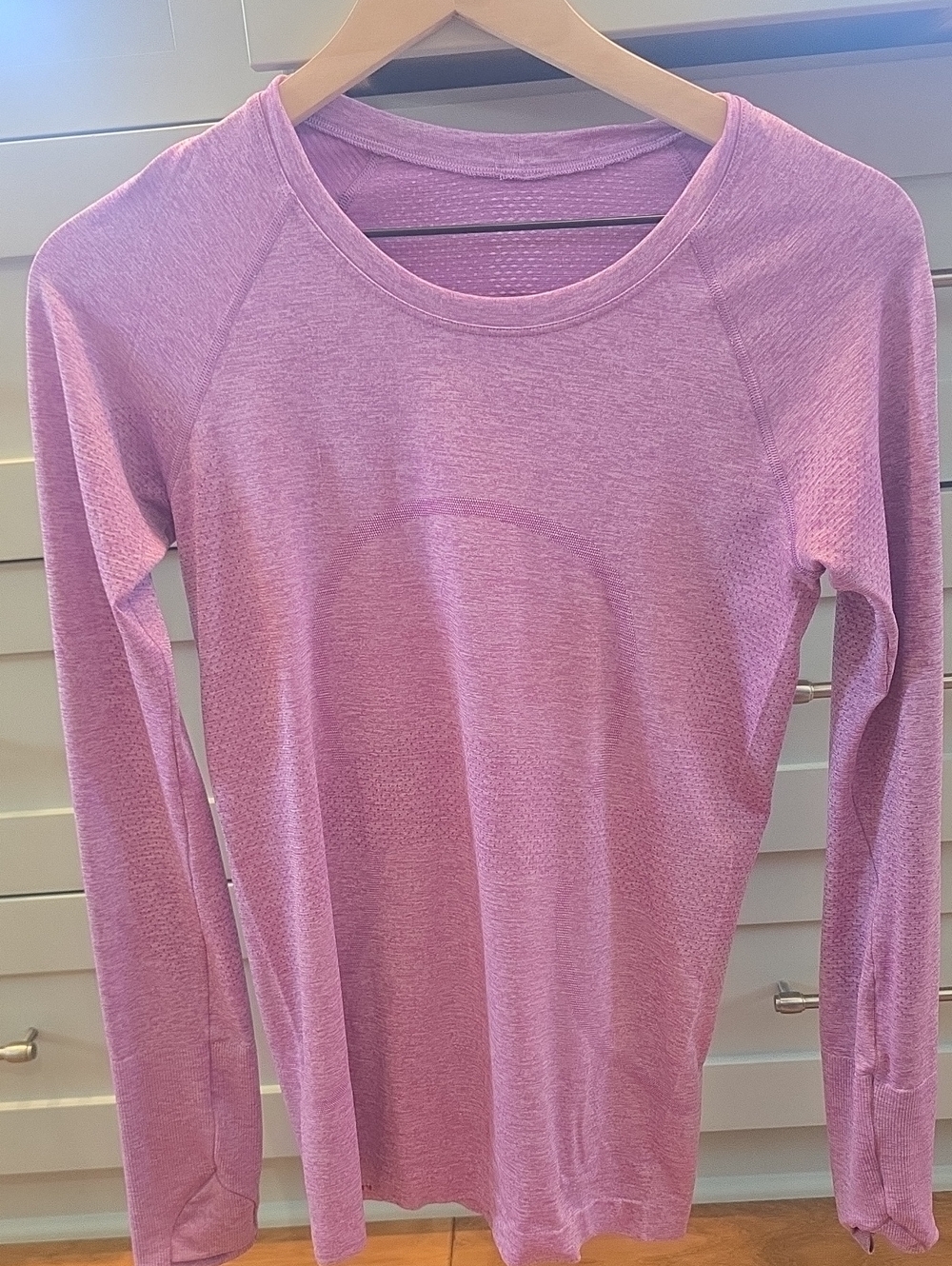 Lululemon Swiftly Long Sleeve Lightweight Women's Top - Purple
